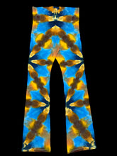 Load image into Gallery viewer, Medium Yoga Pants
